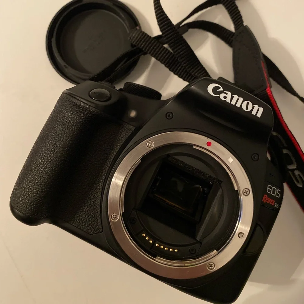 📸 Canon EOS Rebel T6 Body – Black | Barely Used | Original Box